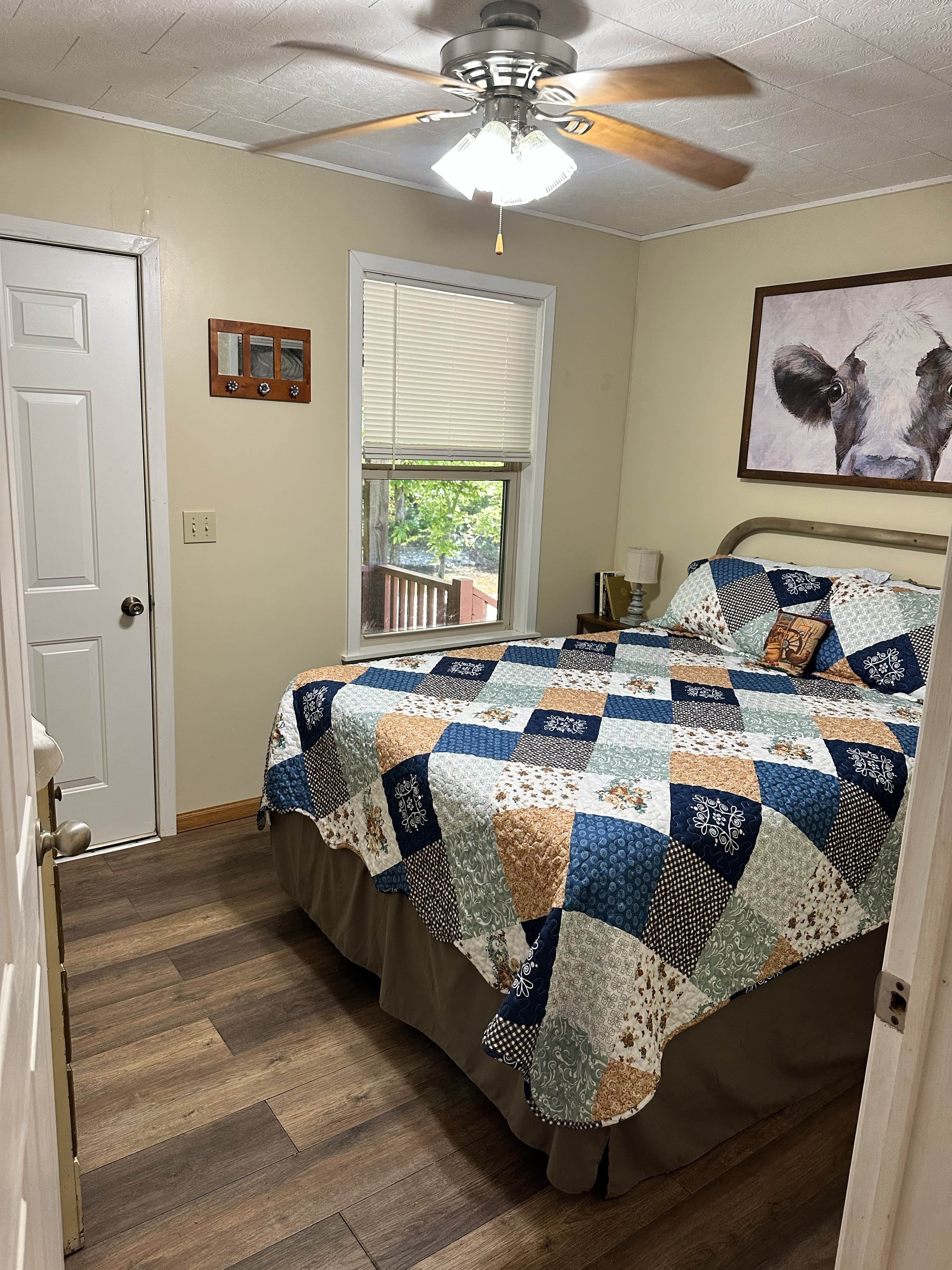 Love Cabin Love Bed